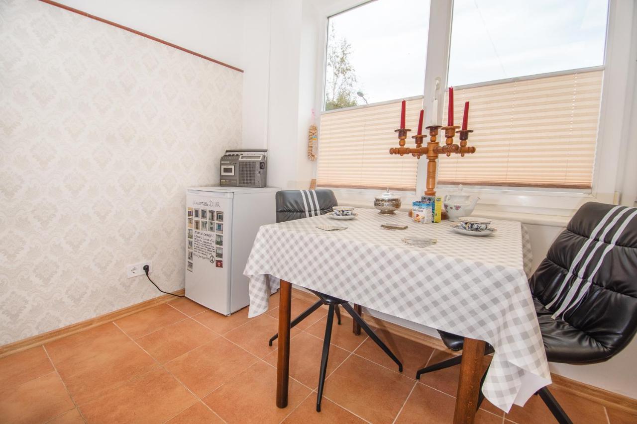 Karostas Pludmales Apartmenti 80-90 Gadu Stila Liepāja Dış mekan fotoğraf